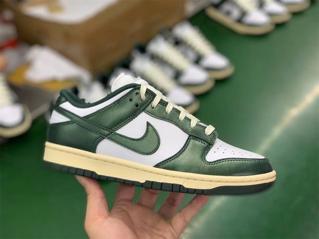 PK god Nike dunk low vintage green retail materials ready to ship